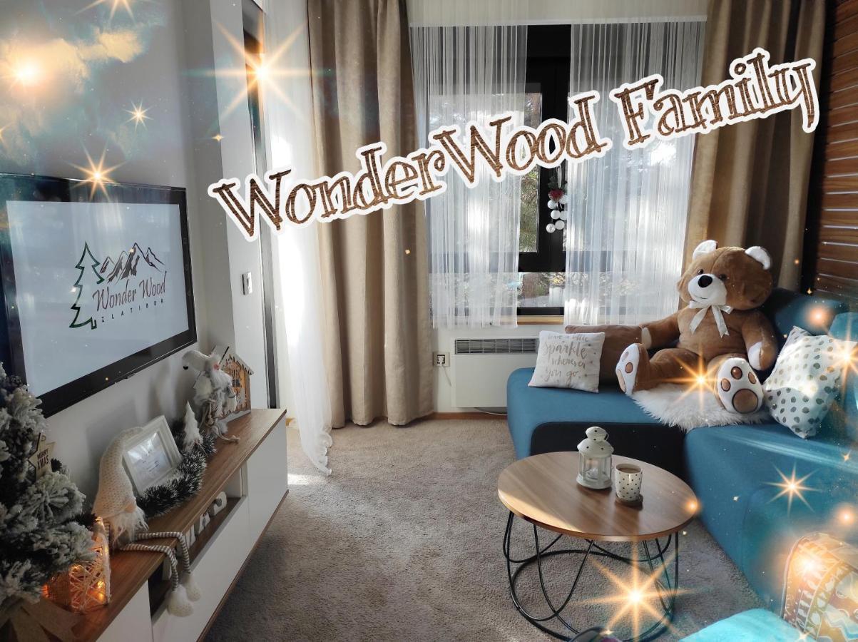 Wonderwood Family *